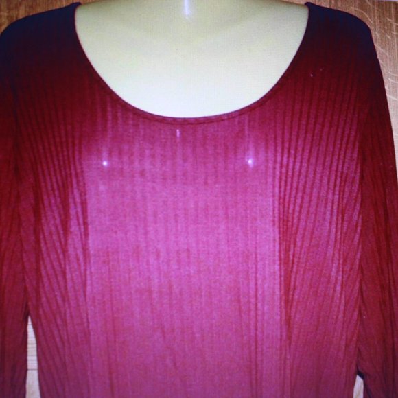Ambiance Women's Maroon Top Cross Strap Back Sz 1X Long Sleeve - Picture 3 of 6